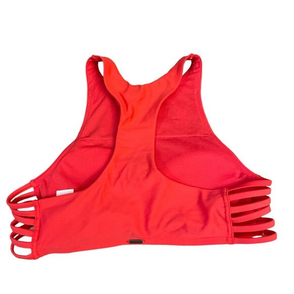 Hollister Womens/Teen red Floral medium racerback bikini top removal pads - Picture 2 of 5